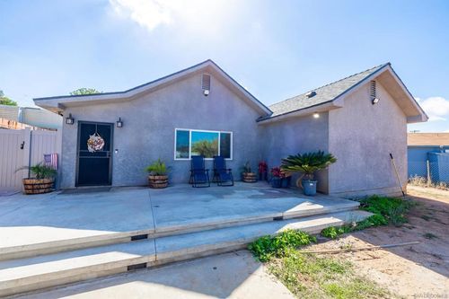 12709 Castle Court Dr, Lakeside, CA, 92040-4230 | Card Image