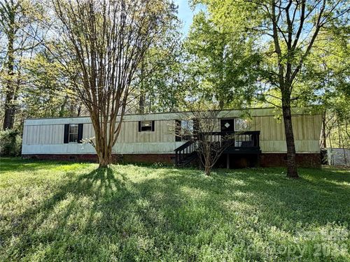 150 Heatherwood Ct, Clover, SC, 29710-9328 | Card Image