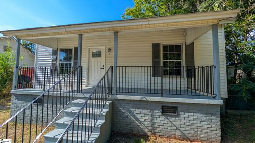 6 9th Street, Greenville, SC, 29611 | Card Image