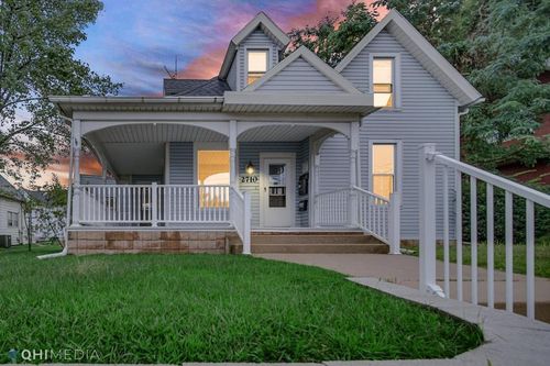 2710 Franklin St, Michigan City, IN, 46360-6138 | Card Image