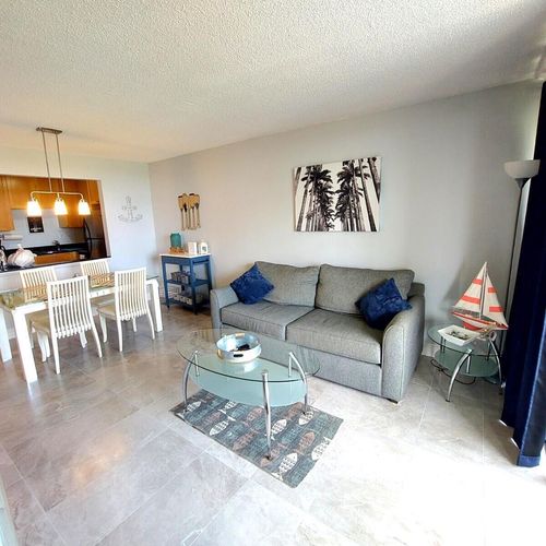 605-1830 Embassy Dr, West Palm Beach, FL, 33401-1908 | Card Image
