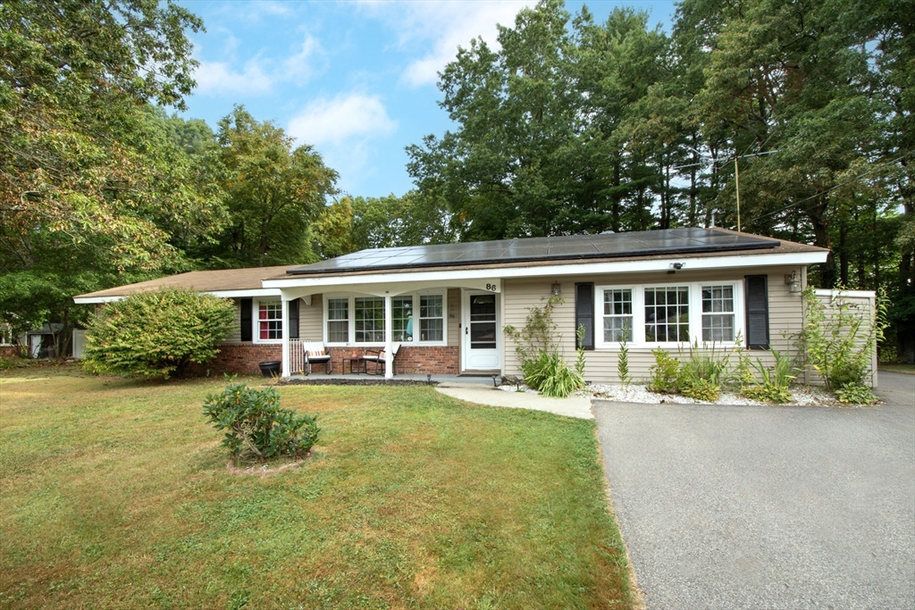 Anne Marie Dr, Brockton, MA 02302