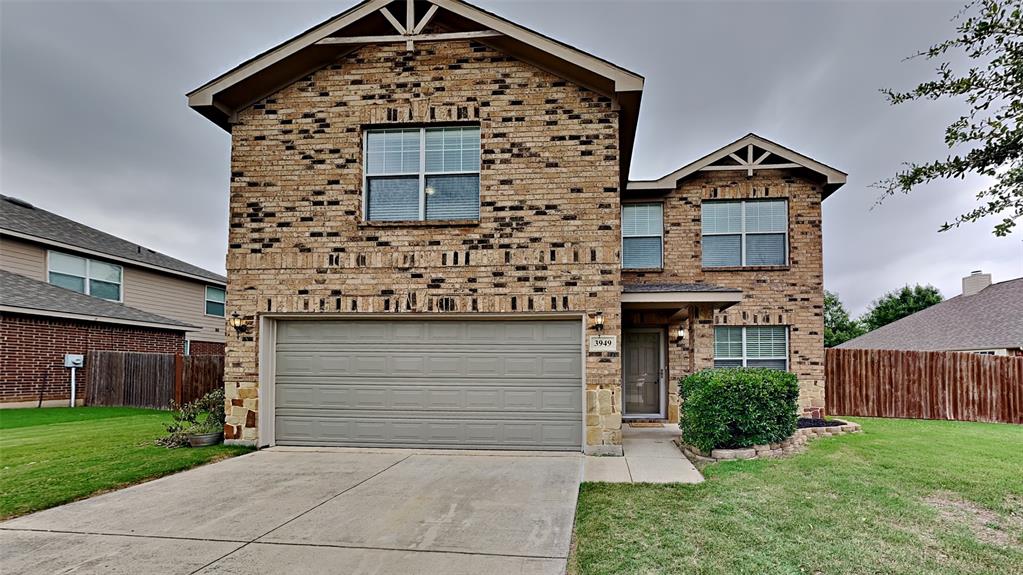Grizzly Hills Cir, Fort Worth, TX 76244