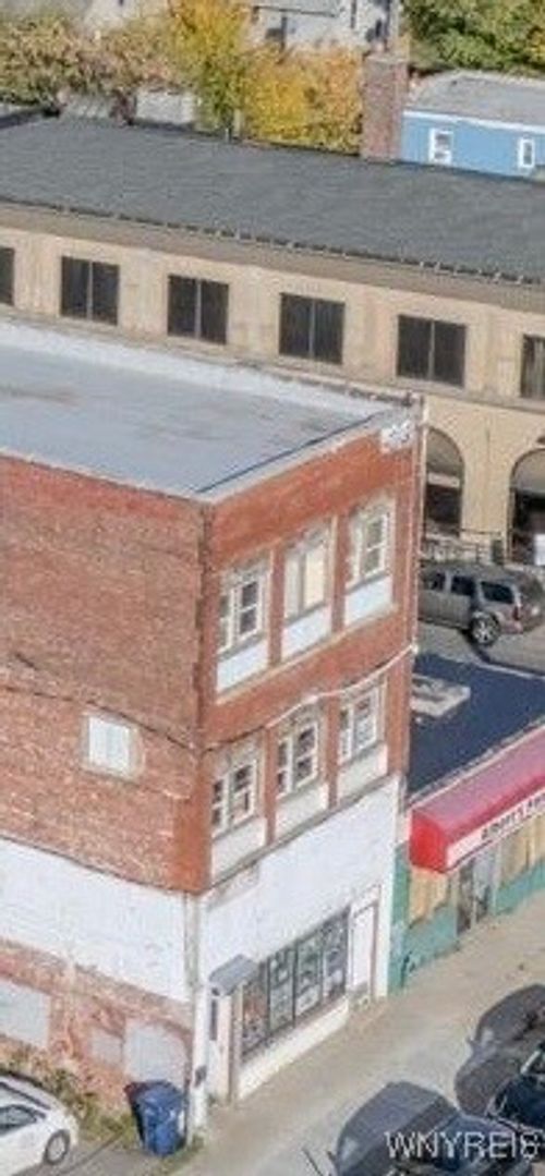 294 W Ferry St, Buffalo, NY, 14213-1815 | Card Image