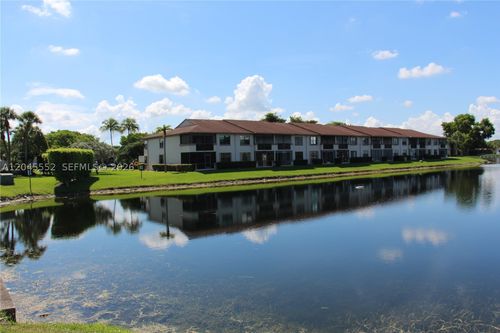 215-9459 W Mcnab Rd, Tamarac, FL, 33321-3019 | Card Image
