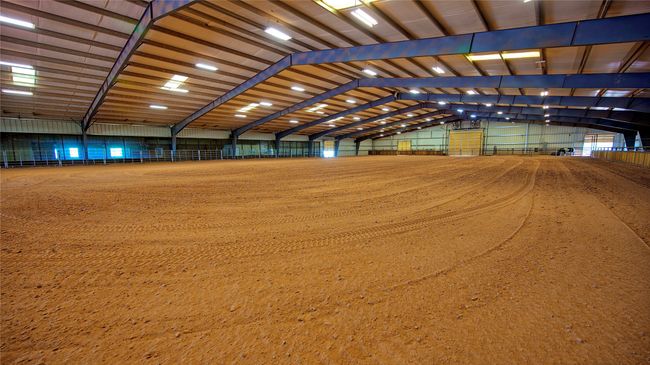 View of stable | Image 26