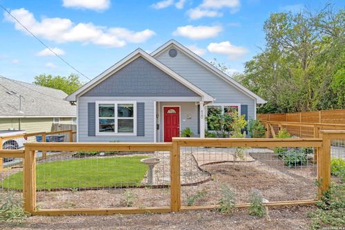 420 Belmont, San Antonio, TX, 78202-3134 | Card Image