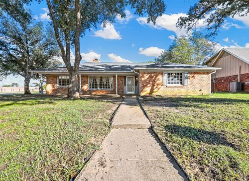 7101 Ellis Rd, Fort Worth, TX, 76112-4231 | Card Image