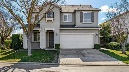 832 Geddings Way, Stockton, CA, 95209-4344 | Card Image