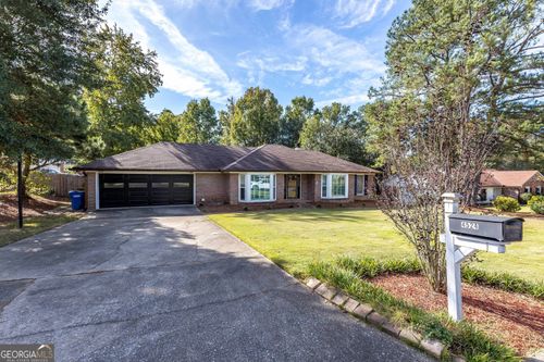 4524 Hedingham Ln, Columbus, GA, 31907-1657 | Card Image
