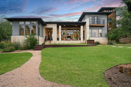 332 Rugged Earth Dr, Austin, TX, 78737-9137 | Card Image