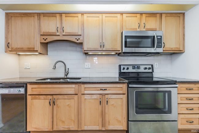 UNIT-10 - 3400 W Riggin Rd, Condo with 2 bedrooms, 2 bathrooms and null parking in Muncie IN | Image 9