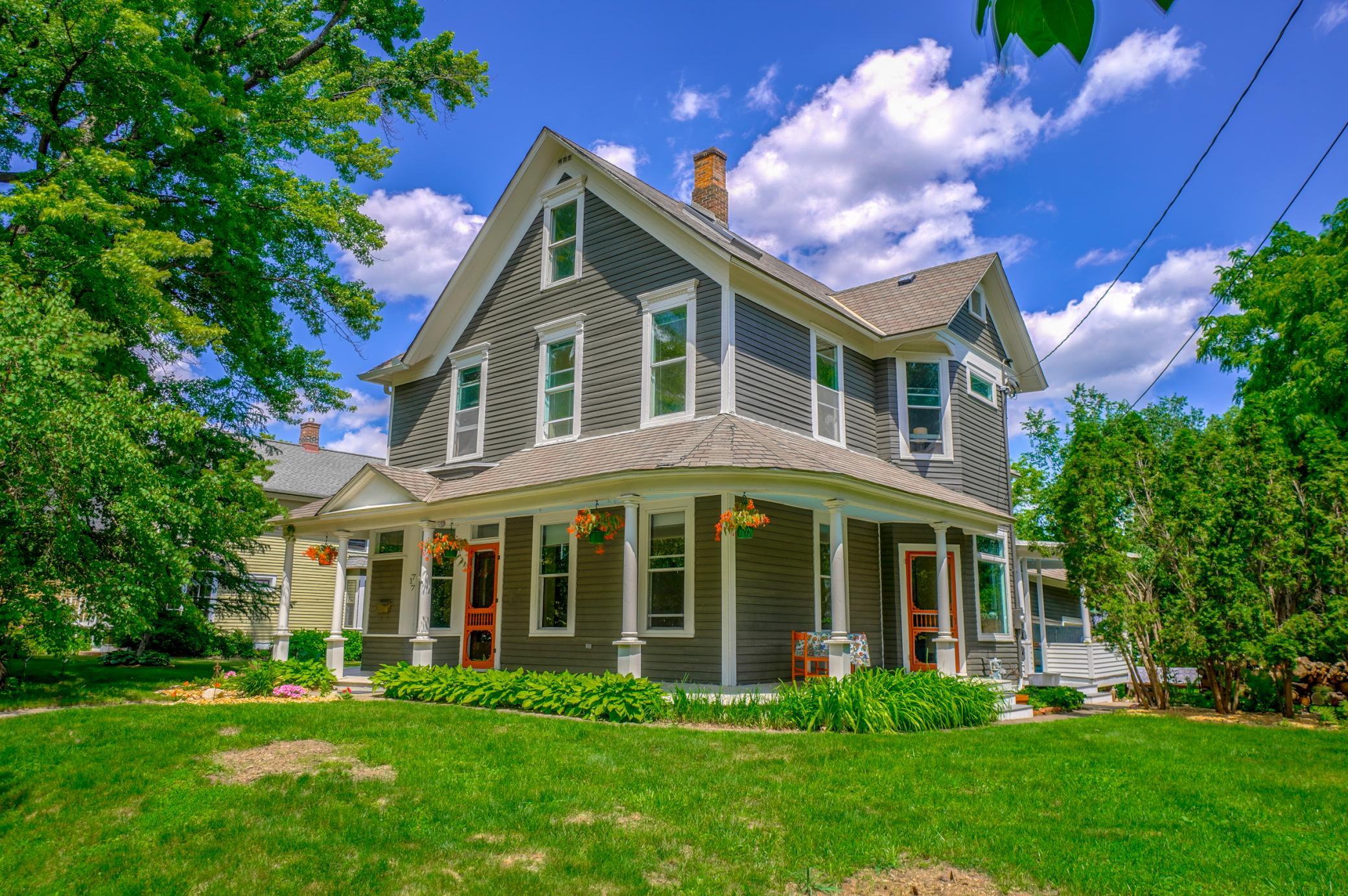 1st St, Stillwater, MN 55082