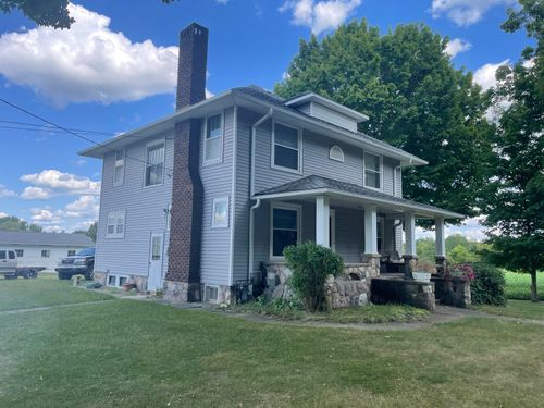 832 W Front St, Burr Oak, MI, 49030-9433 | Card Image