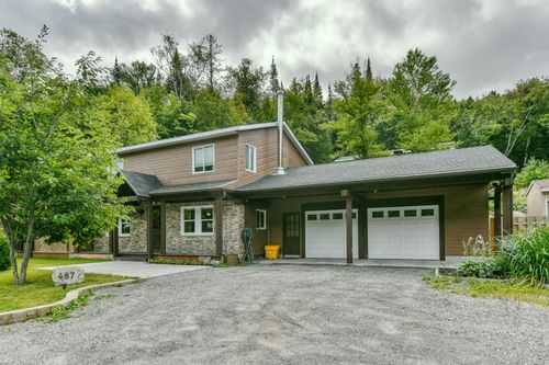 487 Ch De Ste-Marguerite, Sainte Marguerite du Lac Masson, QC, J0T1L0 | Card Image