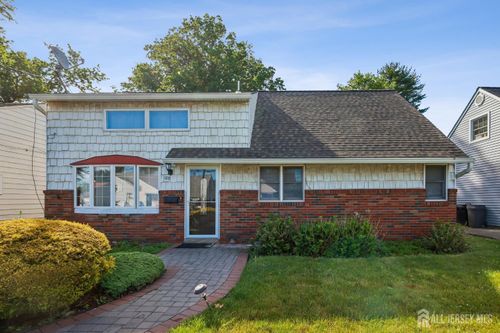 189 Bloomfield Ave, Iselin, NJ, 08830-2225 | Card Image