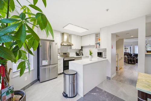 18-8711 Jones Rd, Richmond, BC, V6Y1L7 | Card Image