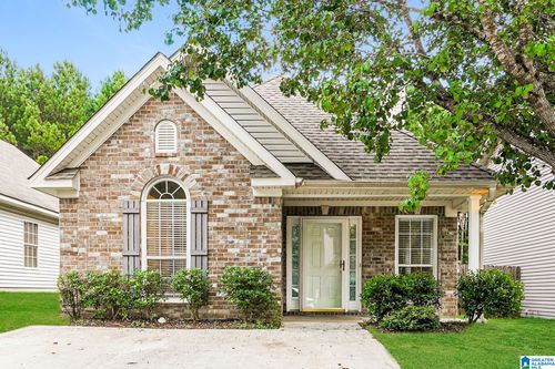 255 Forest Lakes Dr, STERRETT, AL, 35147-8183 | Card Image