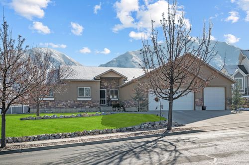 1137 S 925 E, Salem, UT, 84653-4900 | Card Image