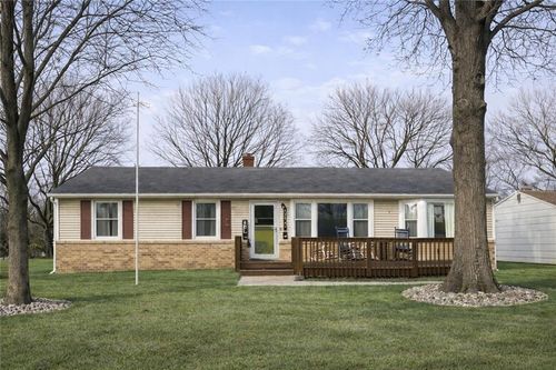 12502 E 33rd St S, Independence, MO, 64055-2319 | Card Image