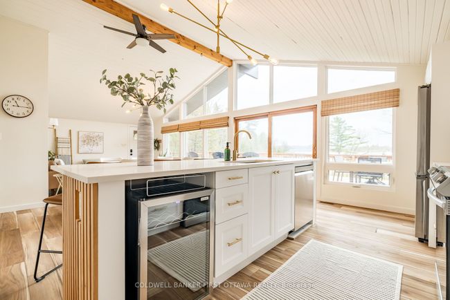 6 Bluff Point Dr, House other with 5 bedrooms, 2 bathrooms and 5 parking in Calabogie ON | Image 19