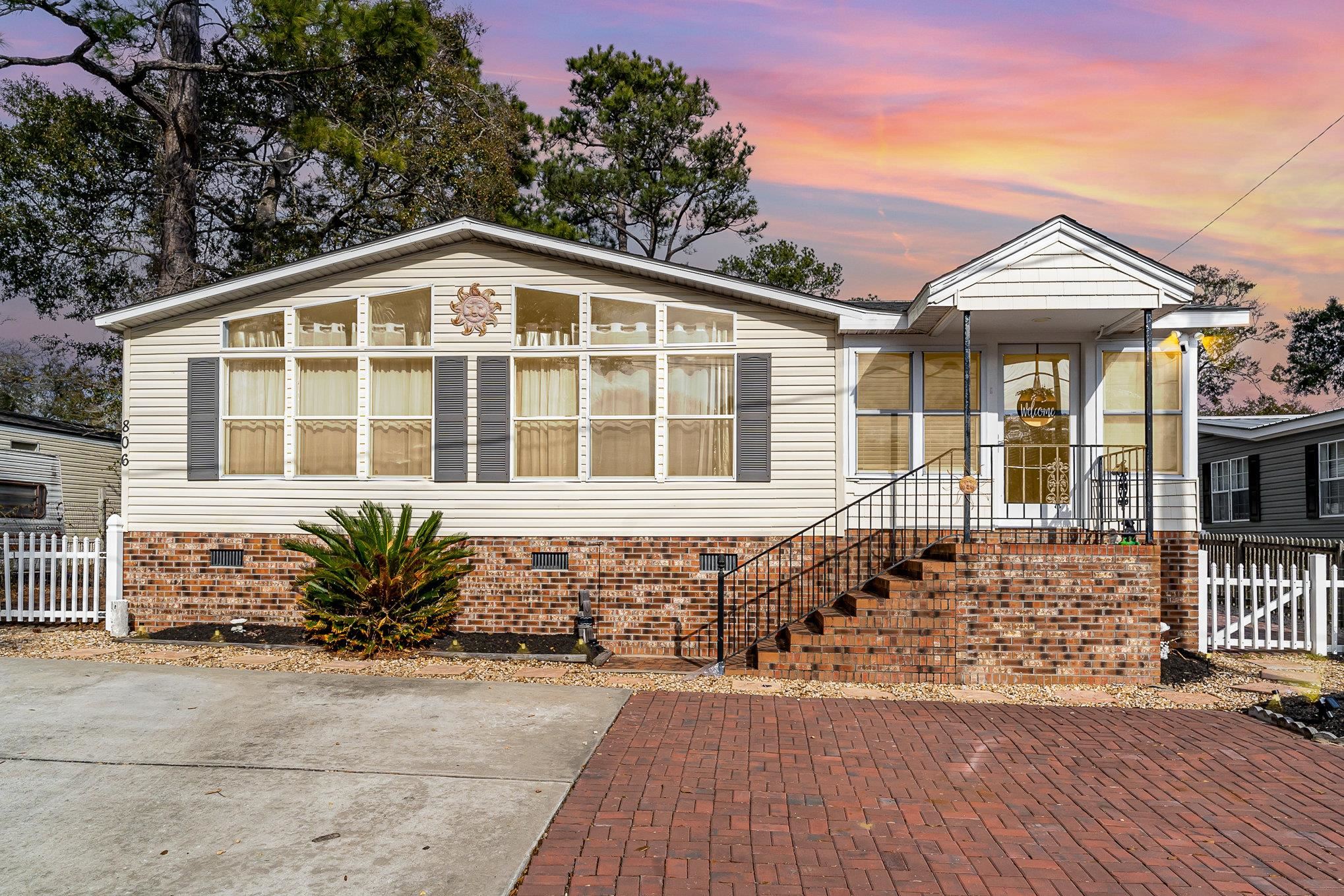 Lowe Dr, North Myrtle Beach, SC 29582