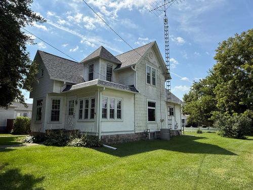 302 S John St, Sublette, IL, 61367-9442 | Card Image