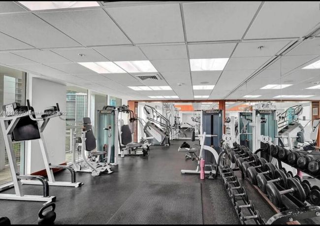 APT-1505 - 41 Se 5 Th St, Condo with 1 bedrooms, 2 bathrooms and null parking in Miami FL | Image 14