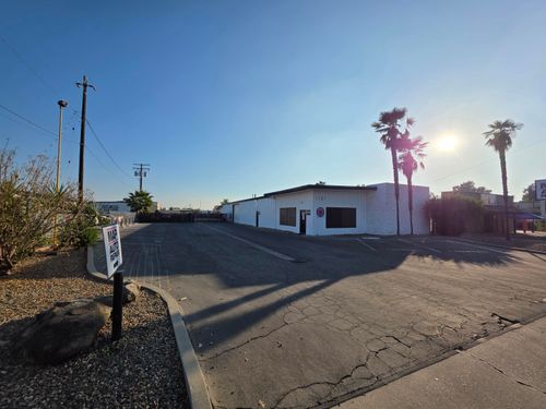 1131 E Houston Ave, Visalia, CA, 93292-3845 | Card Image