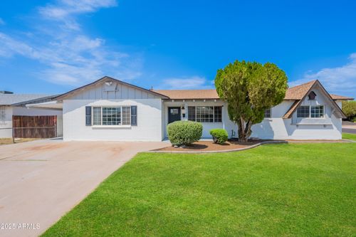 3122 W Joan De Arc Ave, Phoenix, AZ, 85029-1225 | Card Image