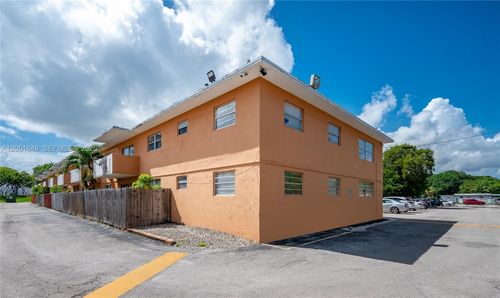 6d-9760 Sw 184th St, Cutler Bay, FL, 33157-6971 | Card Image