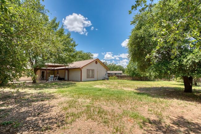 215 E Mountain View Dr, House other with 3 bedrooms, 2 bathrooms and null parking in Burnet TX | Image 26