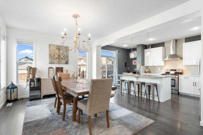 410 Cranford Drive Se, Home with 3 bedrooms, 2 bathrooms and 4 parking in Calgary AB | Image 10