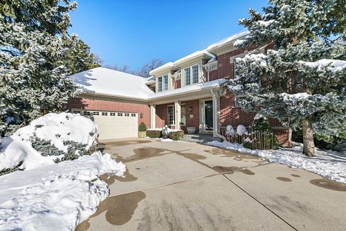 849 Country Club Ln, Northbrook, IL, 60062-8603 | Card Image