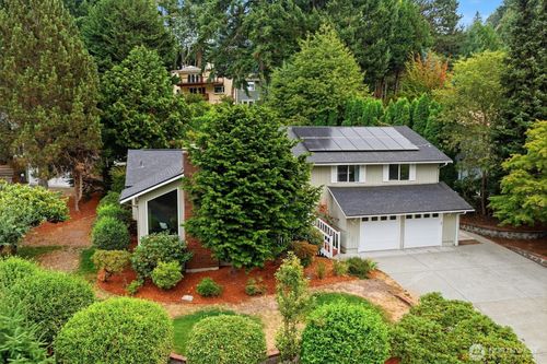 15228 Se 49th St, Bellevue, WA, 98006-3646 | Card Image