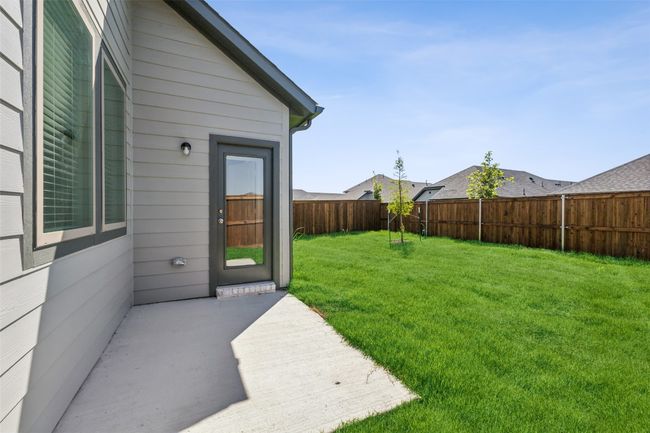 310 Bendecido Loop, House other with 3 bedrooms, 2 bathrooms and null parking in Elgin TX | Image 20