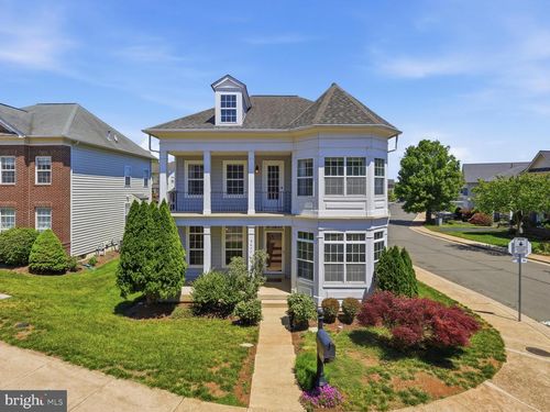 9477 Bankhead Dr, MANASSAS, VA, 20110-8316 | Card Image