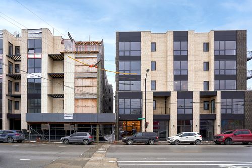 405-503 E Pershing Rd, Chicago, IL, 60653-0273 | Card Image