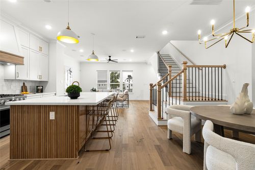 e-1614 Ojeman Rd, Houston, TX, 77055-3169 | Card Image