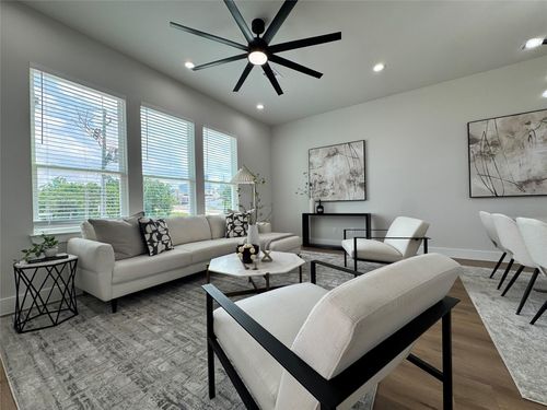 1803 Brooks St, Houston, TX, 77026-7204 | Card Image