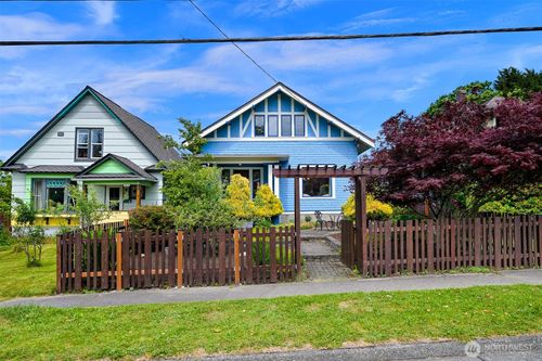 905 E Maple St, Bellingham, WA, 98225-5226 | Card Image