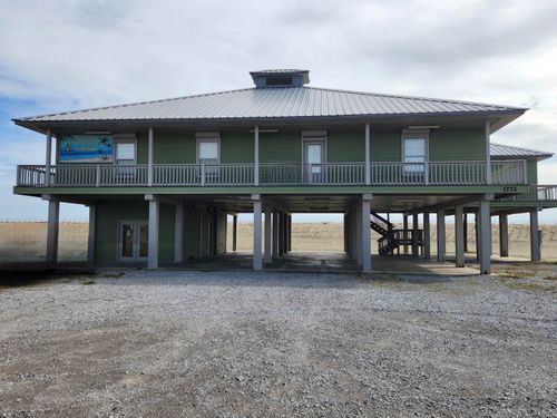 1772 Highway 1, Grand Isle, LA, 70358-9711 | Card Image