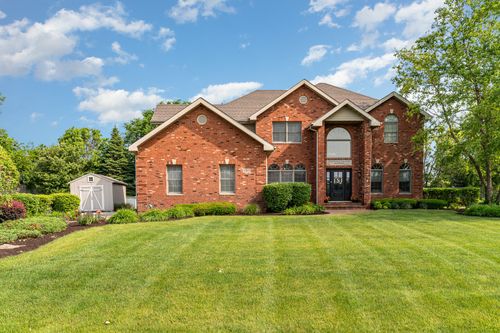 12114 W Castle Dr, Mokena, IL, 60448-8718 | Card Image