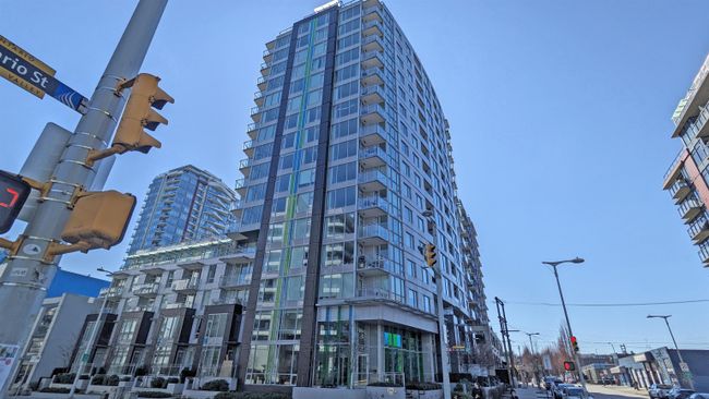 204 - 1708 Ontario Street, Condo with 2 bedrooms, 1 bathrooms and 1 parking in Vancouver BC | Image 1