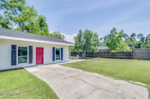 b-410 Old Spanish Trl, Waveland, MS, 39576-2521 | Card Image