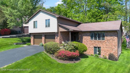 1307 Oakmont Road, Clarks Summit, PA, 18411 | Card Image