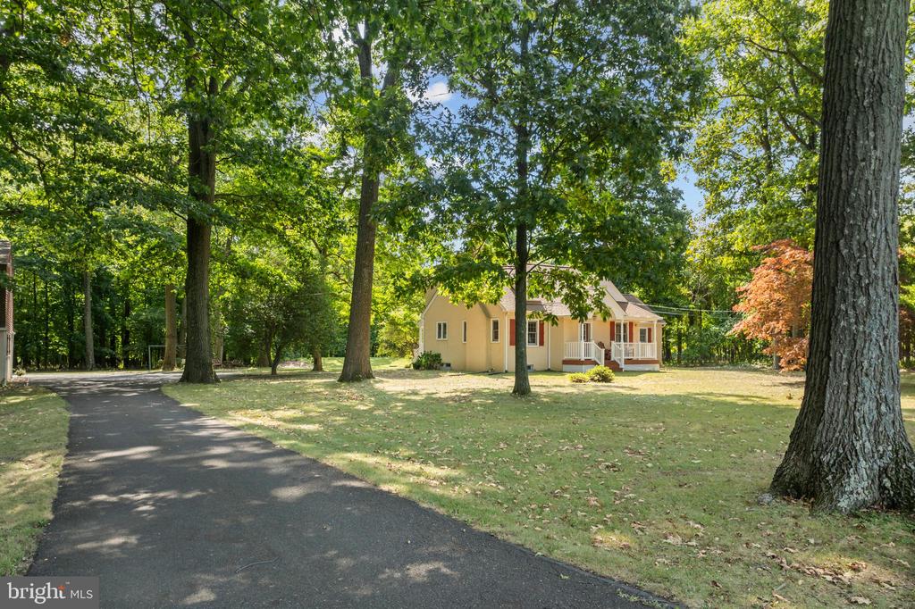 Broad St, Perkasie, PA 18944