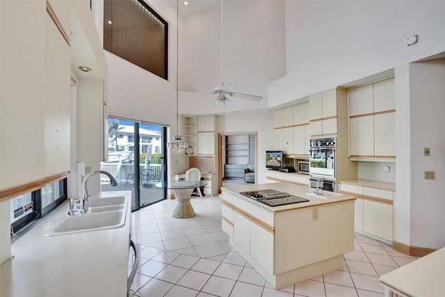 3721 Ne 30 Th Ave, House other with 6 bedrooms, 5 bathrooms and null parking in Lighthouse Point FL | Image 21