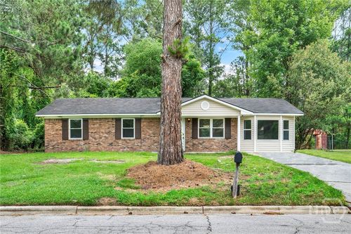 300 Garden Acres Way, Pooler, GA, 31322-3318 | Card Image