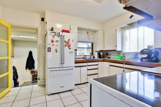148 19 St N, House other with 3 bedrooms, 2 bathrooms and 3 parking in Lethbridge AB | Image 10